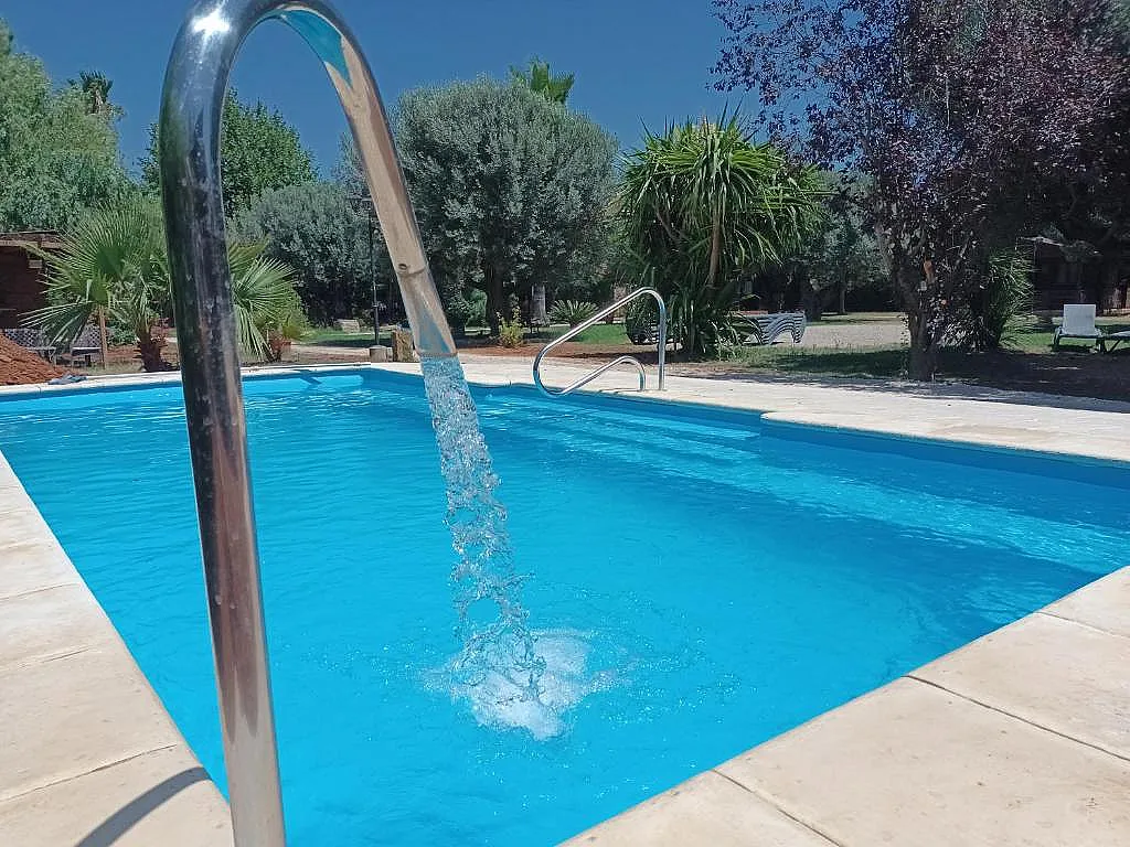 Piscina con chorro